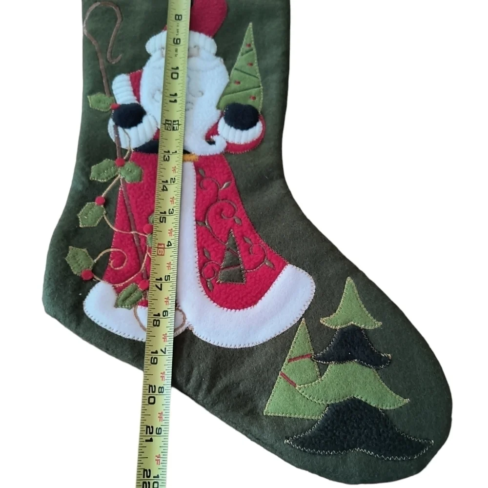 NWT Santa Appliqued 20